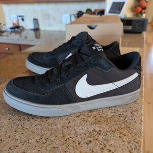 Nike SB Low Mavrk 6.0 Low Shoes - discontinued/rare